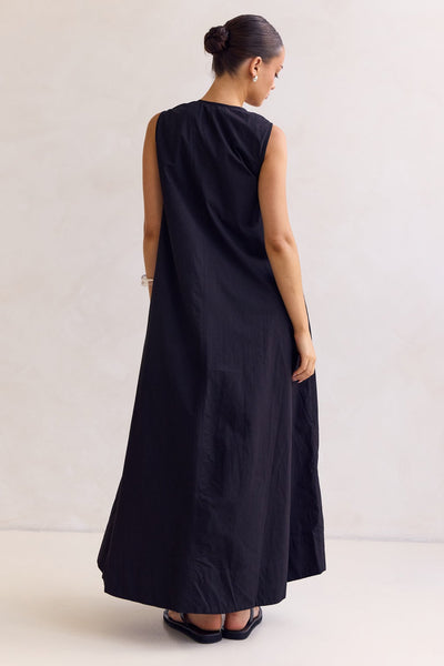 Raelle Maxi Dress (Black)