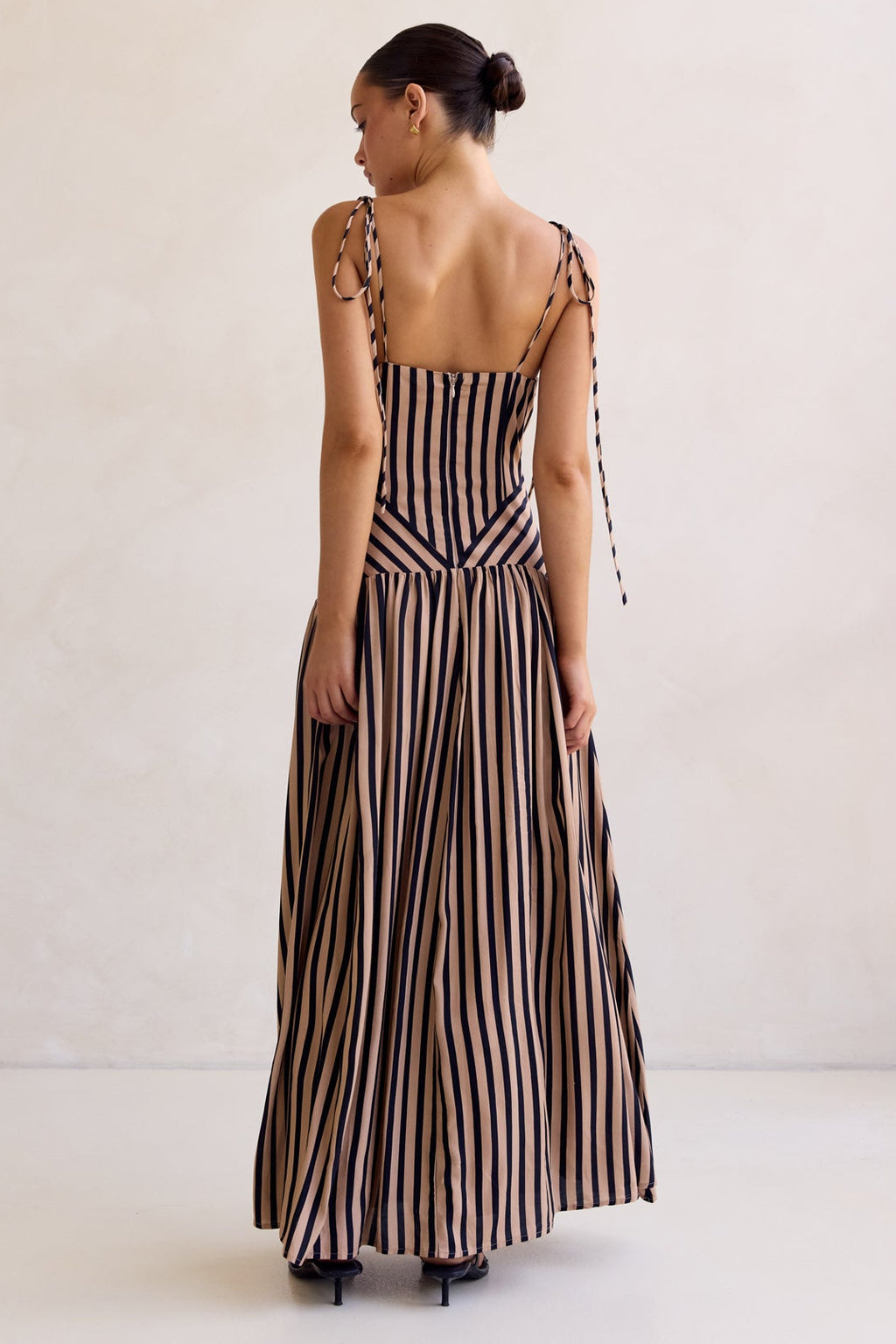 Vivian Maxi Dress (Beige)