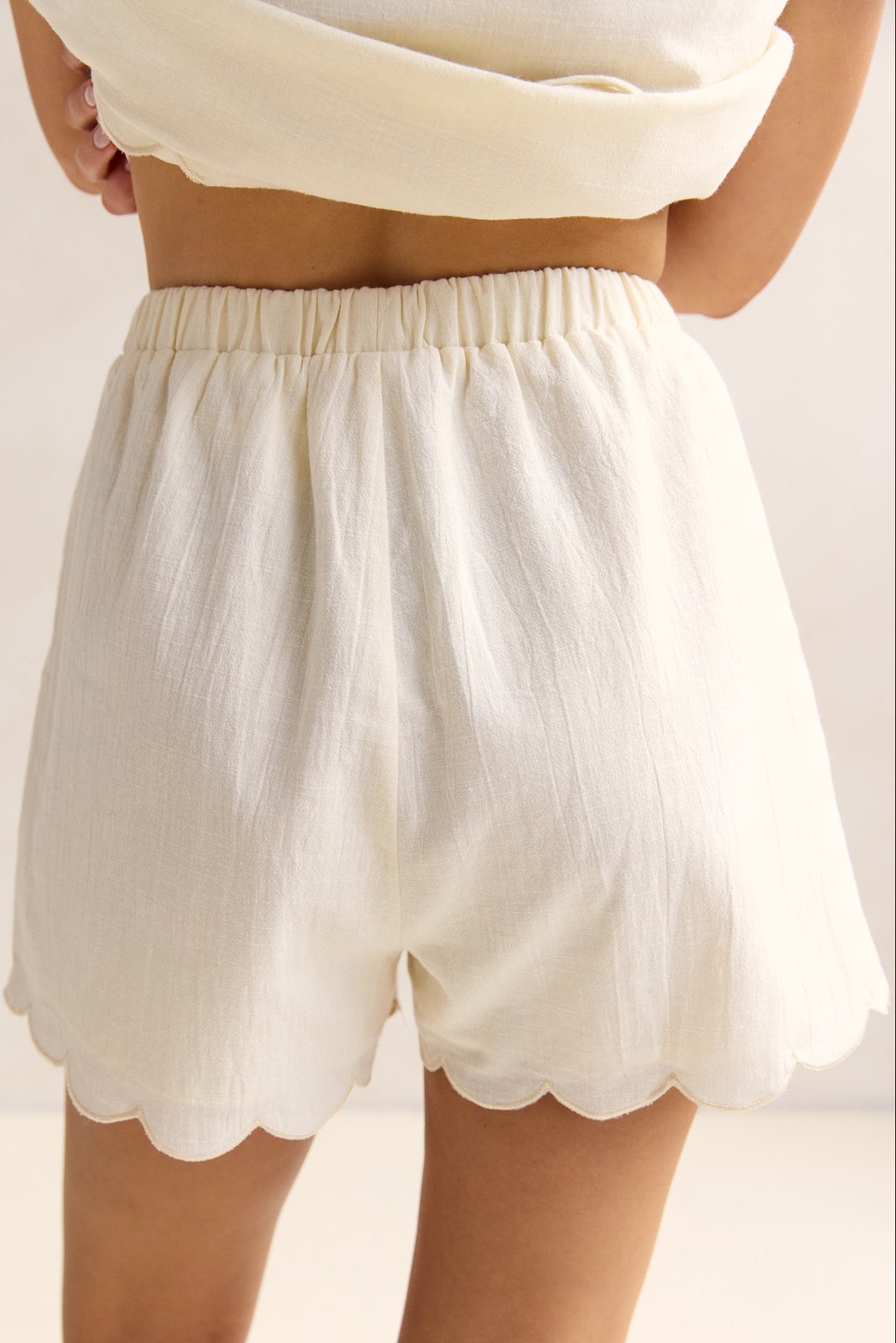 Romeo Short (Cream)