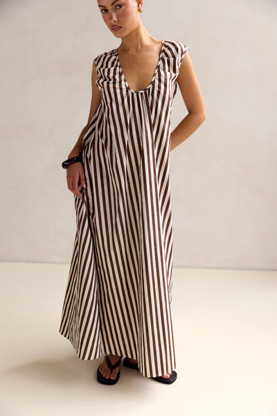 Helena Maxi Dress (Chocolate)