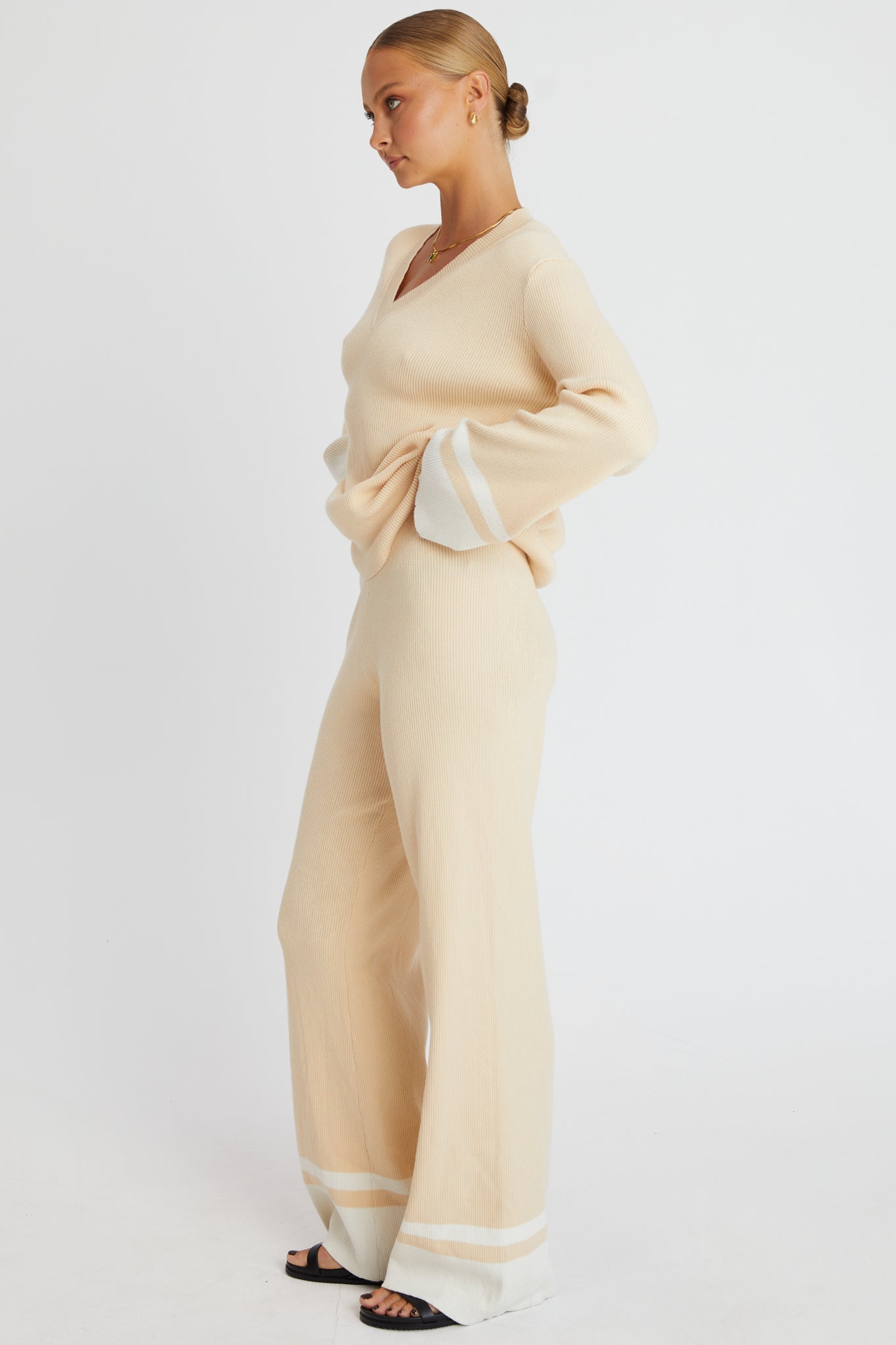 Agni Knit Pant (Beige)