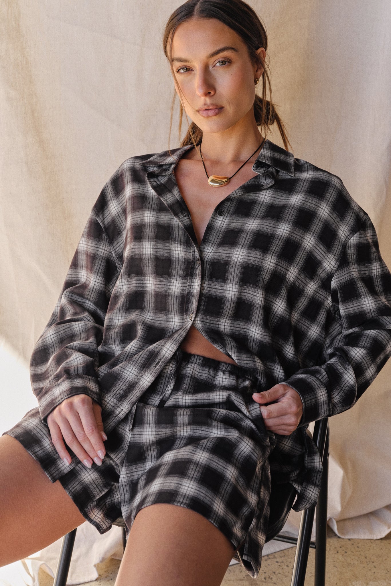 Lainey Short (Black Plaid)