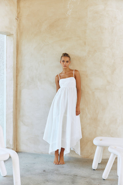 Elsa Maxi Dress (White)