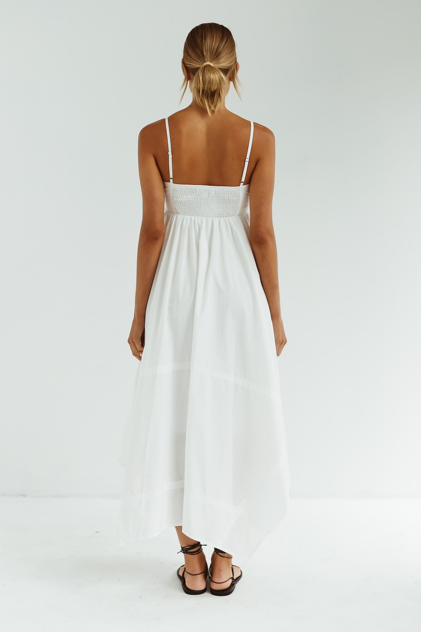 Elsa Maxi Dress (White)