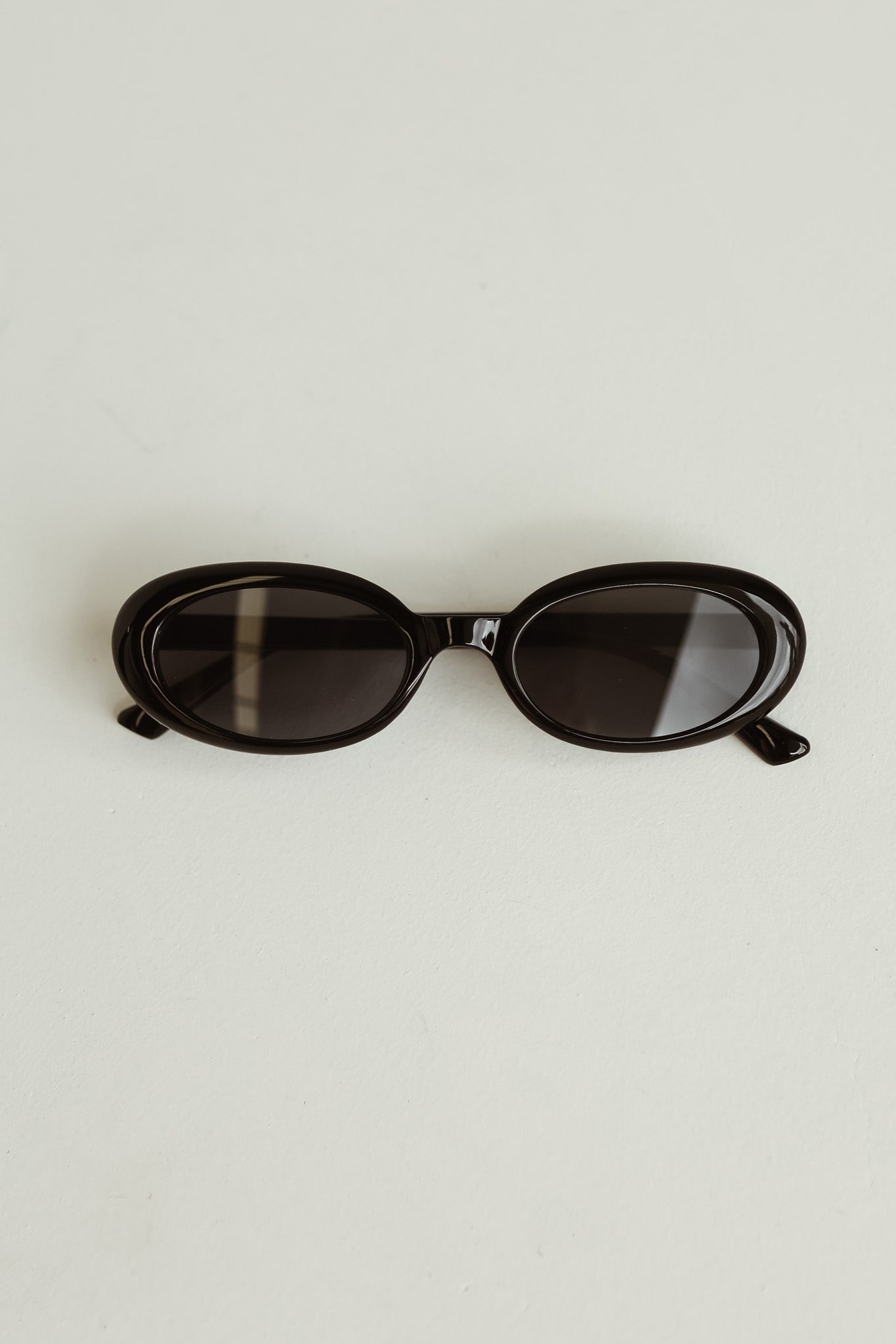 Lenny Sunglasses (Black)